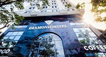 Khách Sạn Diamond Hotel Tại Bình Dương