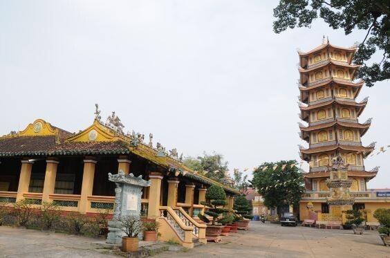 Chùa Hội Khánh Tại Bình Dương