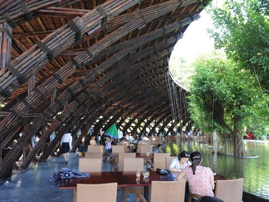 Quán Cafe Gió Và Nước Tại Bình Dương