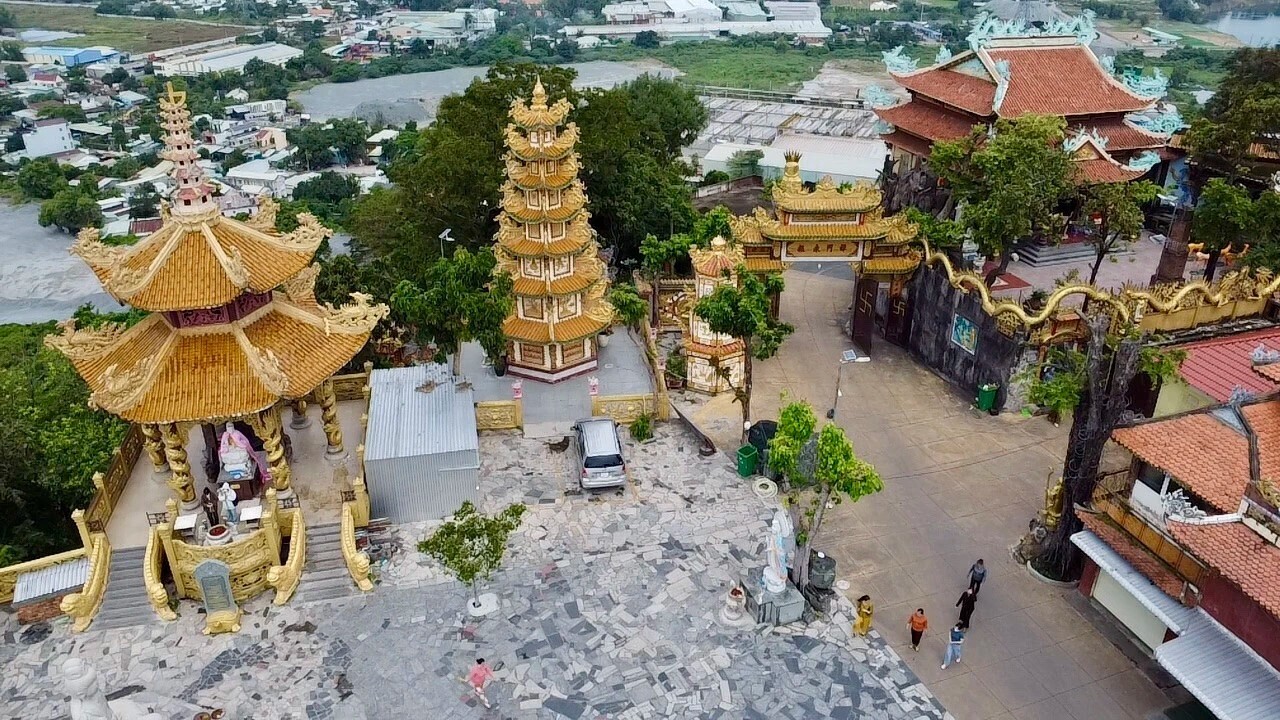 Chùa Châu Thới tại Bình Dương