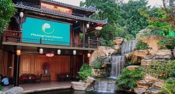 Phương Nam Resort